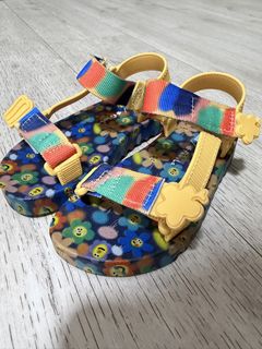 (Category: ) located in . Submitted by ruthiesyardsale (Listing ID 1428170195, Image 1). Description: .
