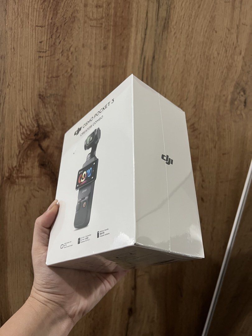 Brandnew Sealed DJI Osmo Pocket 3 Creator Combo (Category: Cameras) located in Manila. Submitted by annesson (Listing ID 1428123754, Image 2). Description: FOR SALE! With 1-year local warranty (DJI Authorized Service Center) Brandnew/Sealed DJI Osmo Pocket 3 Creator Combo (locally purchased from DJI Store) Buyer to open and activate Pick up or Meet up only Location: Taft Manila/Bulacan by schedule.