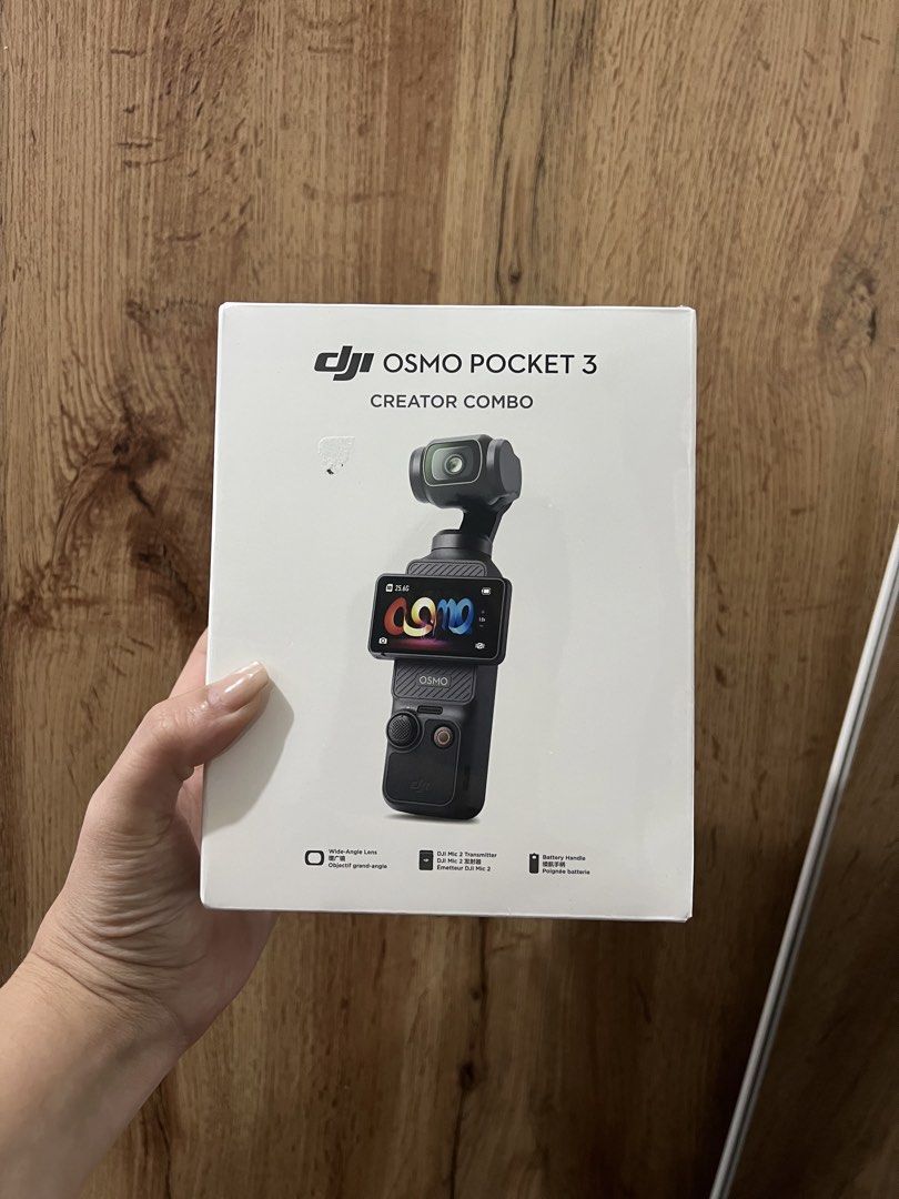 Brandnew Sealed DJI Osmo Pocket 3 Creator Combo (Category: Cameras) located in Manila. Submitted by annesson (Listing ID 1428123754, Image 1). Description: FOR SALE! With 1-year local warranty (DJI Authorized Service Center) Brandnew/Sealed DJI Osmo Pocket 3 Creator Combo (locally purchased from DJI Store) Buyer to open and activate Pick up or Meet up only Location: Taft Manila/Bulacan by schedule.