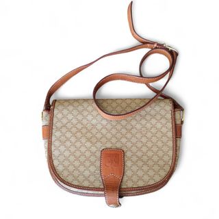 (Category: ) located in . Submitted by preloved2600 (Listing ID 1428124686, Image 1). Description: .