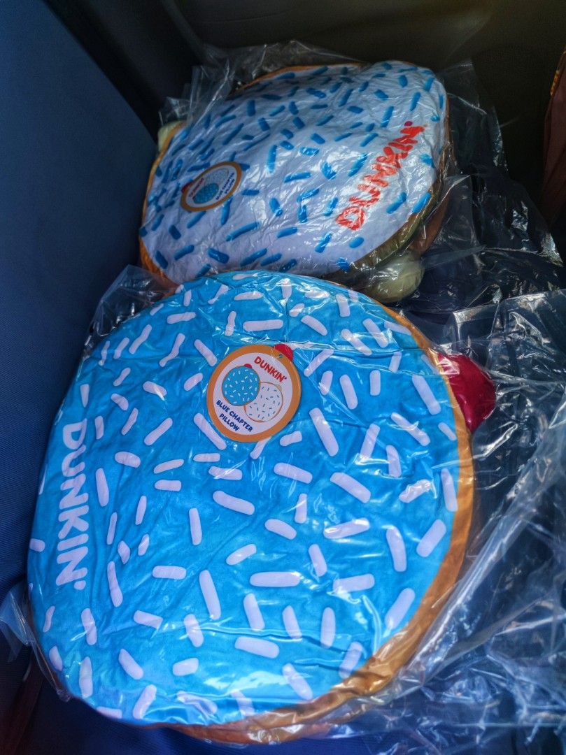 Dunkin' Donuts Pillow (Category: Bedding & Towels) located in Tanay. Submitted by tykezz (Listing ID 1427944547, Image 1). Description: pay now shp now tanay rizal .