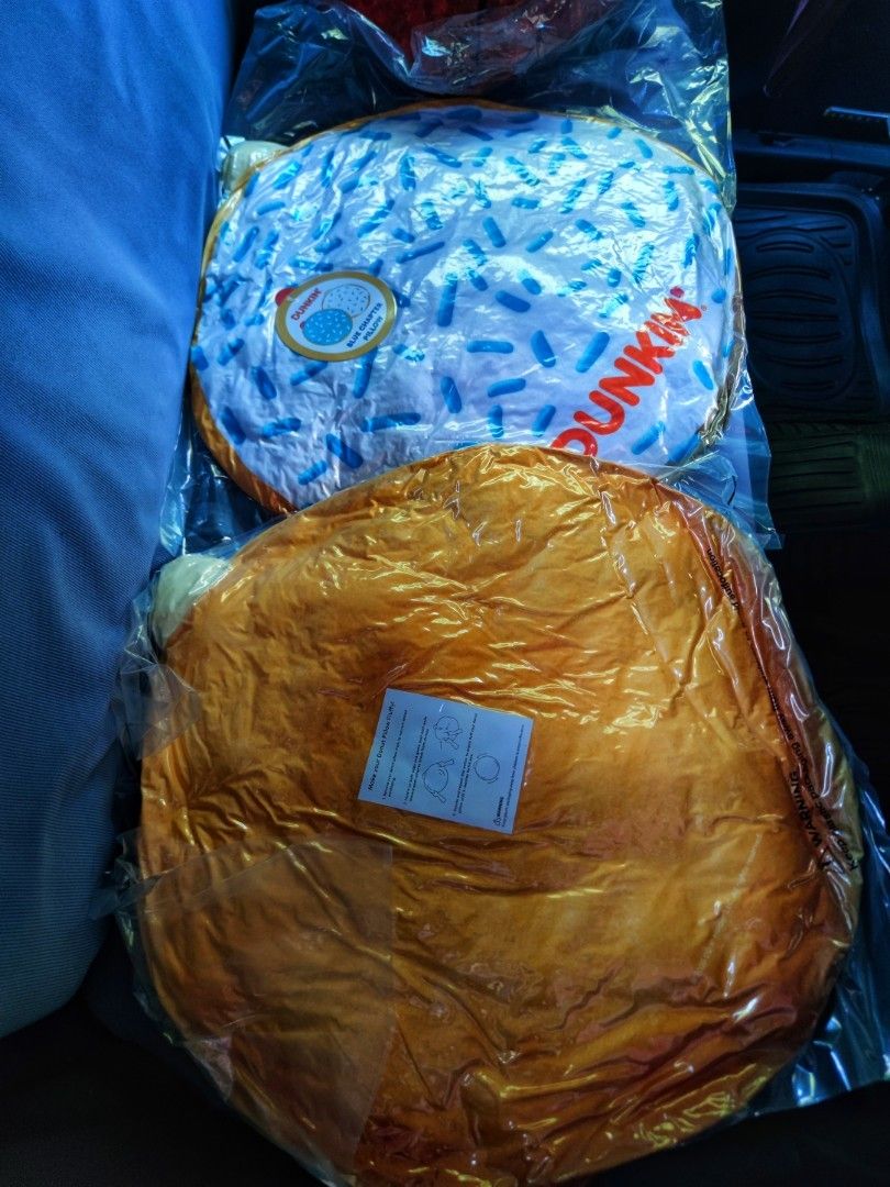 Dunkin' Donuts Pillow (Category: Bedding & Towels) located in Tanay. Submitted by tykezz (Listing ID 1427944547, Image 2). Description: pay now shp now tanay rizal .
