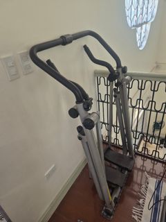 (Category: ) located in . Submitted by davidsgoodbuys (Listing ID 1428124335, Image 1). Description: .