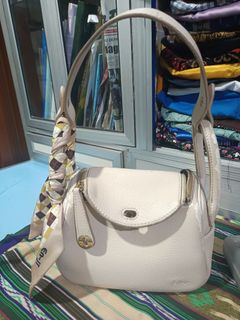(Kategori: ) berada di . Dikirim oleh dealwithna (ID iklan 1428256047, Gambar 1). Deskripsi: .