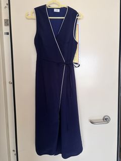(Category: ) located in . Submitted by decluttering-sales (Listing ID 1428112246, Image 1). Description: .