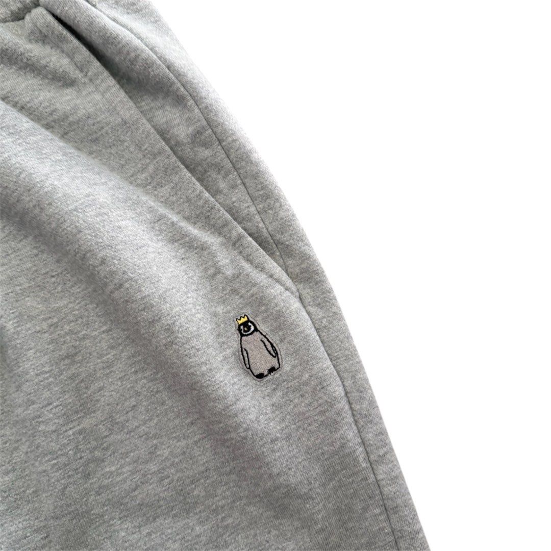 Gakkai Unions gray wide sweatpants (Category: Joggers) located in Manila. Submitted by dja23 (Listing ID 1428210203, Image 2). Description: Width: free size Length: 41 in Leg hole: 11 in Used, no issue.