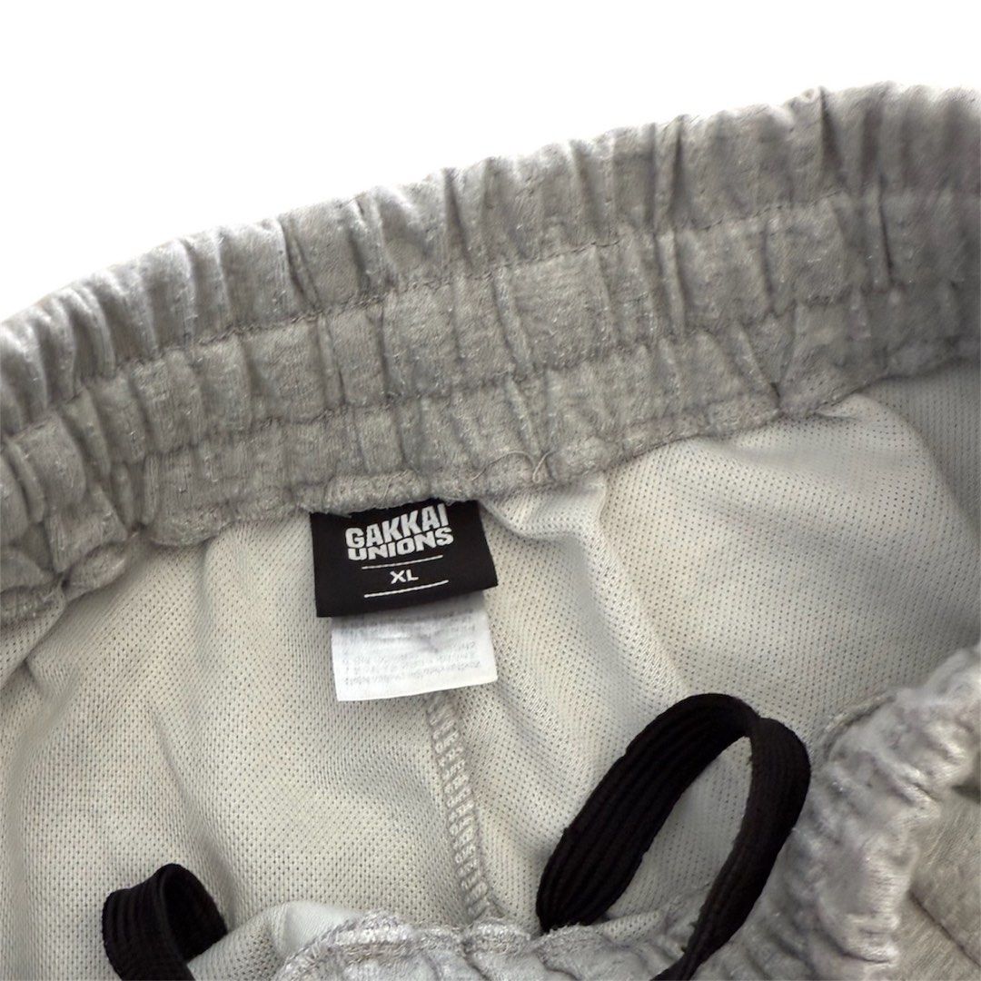 Gakkai Unions gray wide sweatpants (Category: Joggers) located in Manila. Submitted by dja23 (Listing ID 1428210203, Image 3). Description: Width: free size Length: 41 in Leg hole: 11 in Used, no issue.