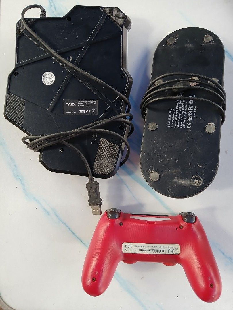 Gaming Keyboard, PS4 Controller, Adapter (Category: Controllers) located in Quezon City. Submitted by jsnfp (Listing ID 1428224996, Image 2). Description: hindi na ata gumagana lahat 300 AS PACK Quezon City.