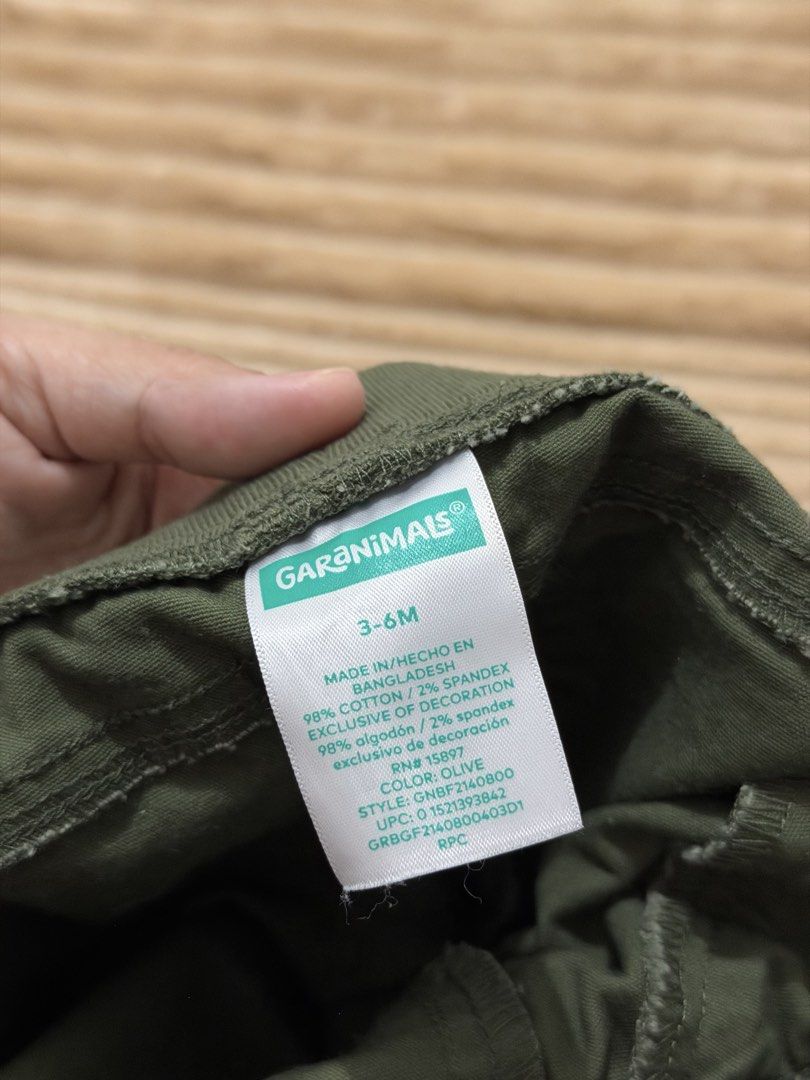 Garanimals Olive Green Baby Pants (Category: Babies & Kids Fashion) located in San Simon. Submitted by classystyles (Listing ID 1428252108, Image 2). Description: BNWT Di nasuot ni baby kahit once Can fit to NB-3 months.