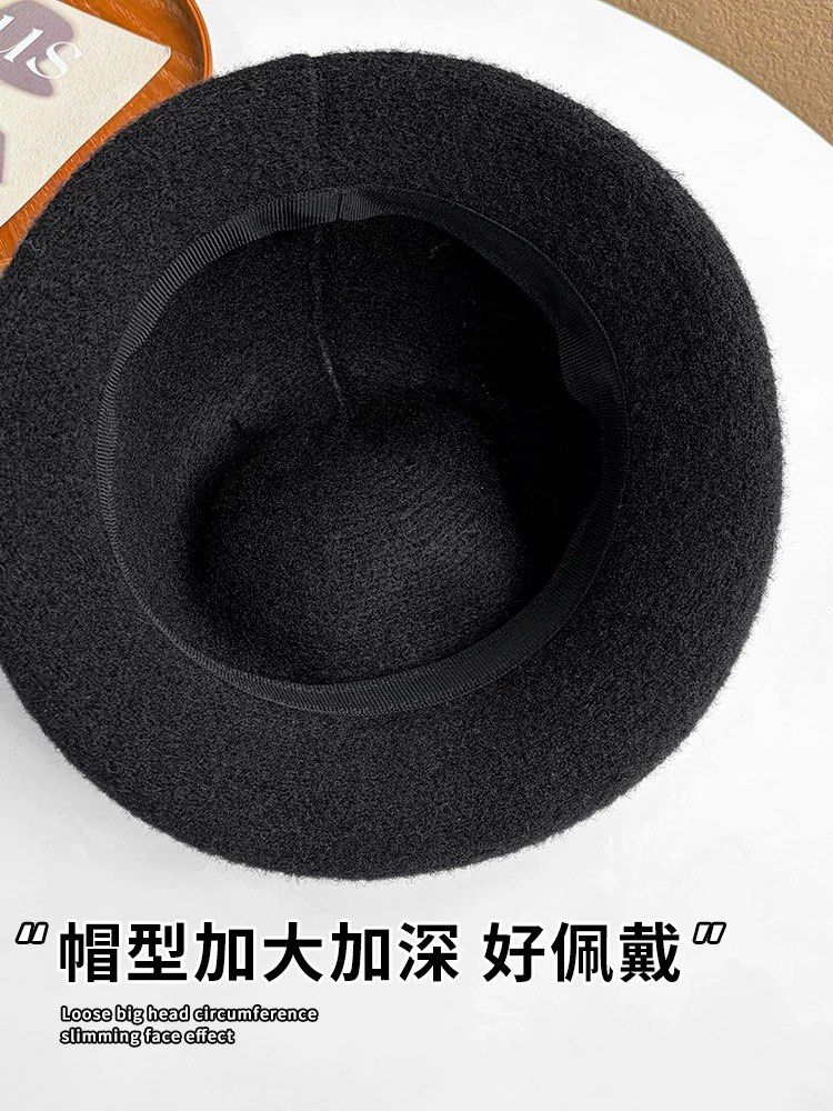 Hat (Category: Cap & Hats) located in Batu Berendam. Submitted by crishele (Listing ID 1428121371, Image 3). Description: Very soft and good quality .