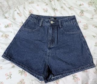 (Category: ) located in . Submitted by l0vescereal (Listing ID 1428140608, Image 1). Description: .