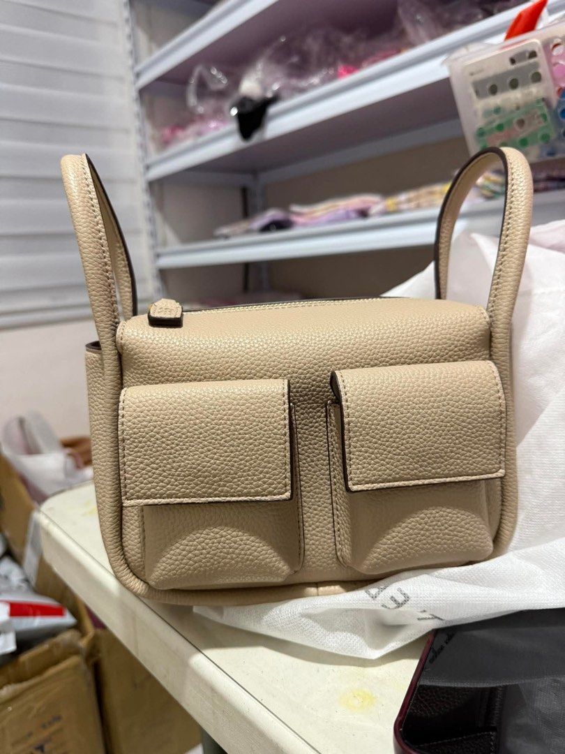 HOLB Brick 22 Shoulder Bag Authentic Clay (Category: Shoulder Bags) located in Manila. Submitted by riided (Listing ID 1428222164, Image 1). Description: NO FLAWS/ISSUE original from BKK got it for around ₱4k w/ shipping (can show proof) 2-3 straps.