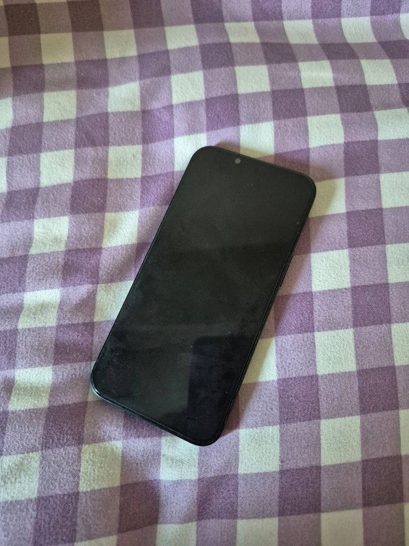 iPhone 13 - 512GB (Category: iPhone 13 Series) located in Mandaluyong City. Submitted by mandybsa (Listing ID 1428105503, Image 2). Description: - iPhone 13 with 512GB storage. - Midnight color. - No major flaws or scratches - Can add free case depending on buyer - With box but no charger - Open line.