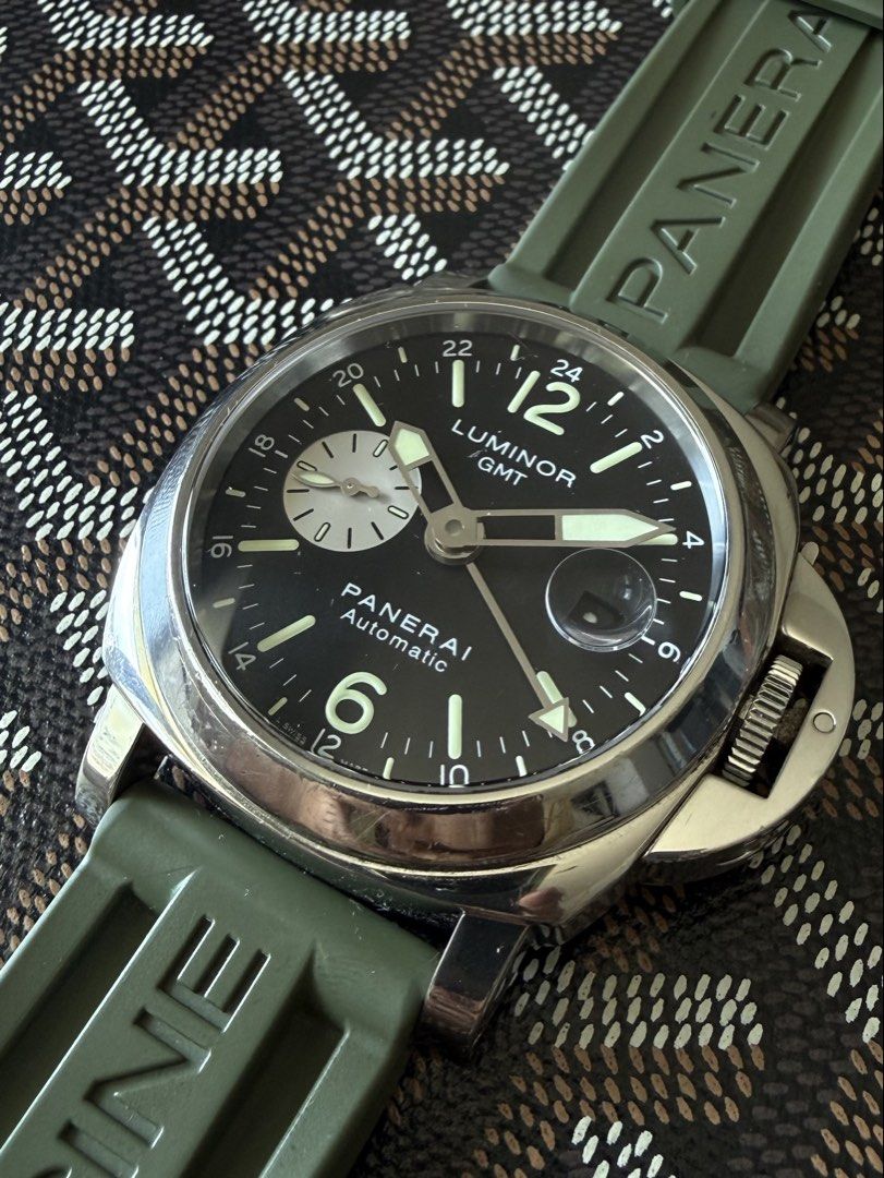 Luminor Panerai GMT Automatic (Category: Men's Watches) located in Manila. Submitted by mnlwatchsociety (Listing ID 1428218908, Image 3). Description: Panerai Luminor GMT PAM 00088 — Purely Masculine The Panerai Luminor GMT PAM 00088 is not subtle—and it was never meant to be. Born from military necessity, designed for Italian Navy divers operating in extreme conditions, this is a watch defined by purpose, strength, and unmistakable masculine pre