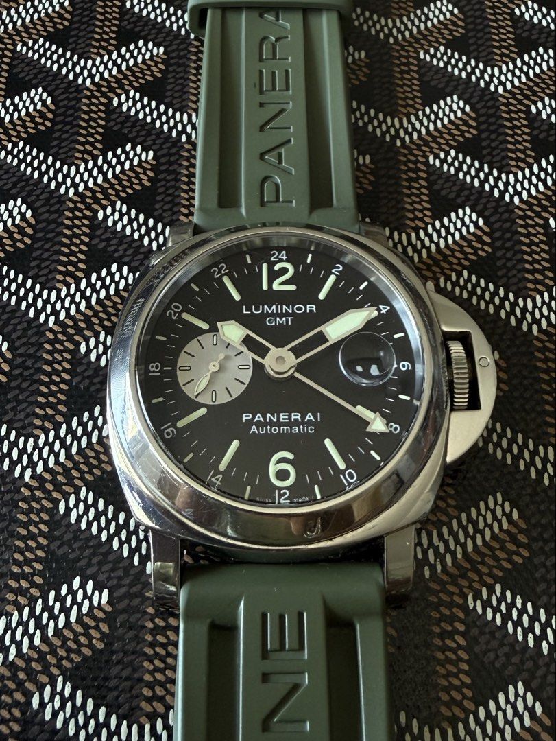 Luminor Panerai GMT Automatic (Category: Men's Watches) located in Manila. Submitted by mnlwatchsociety (Listing ID 1428218908, Image 2). Description: Panerai Luminor GMT PAM 00088 — Purely Masculine The Panerai Luminor GMT PAM 00088 is not subtle—and it was never meant to be. Born from military necessity, designed for Italian Navy divers operating in extreme conditions, this is a watch defined by purpose, strength, and unmistakable masculine pre