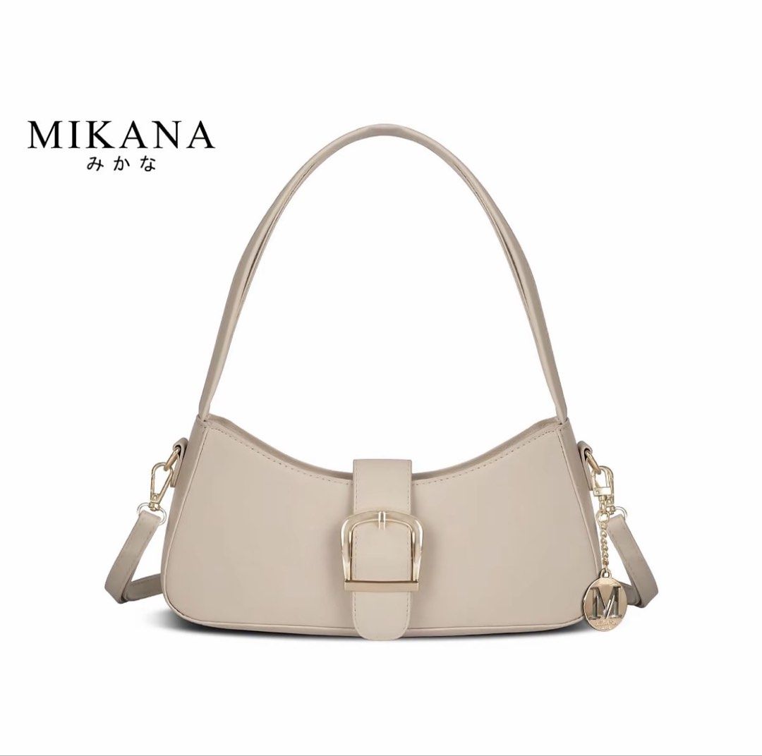 Mikana Isoyama Shoulder Bag (Category: Shoulder Bags) located in Manila. Submitted by riided (Listing ID 1428204933, Image 1). Description: .