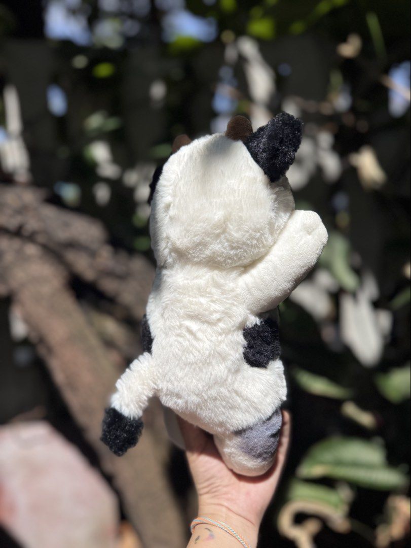Mofusand Cat Cow Costume Plush (Category: Plushies & Soft Toys) located in Caloocan City. Submitted by raeccas.selections (Listing ID 1428120407, Image 2). Description: Location: North Caloocan MOD: J&T or Lalamove MOP: Gcash or bank transfer .