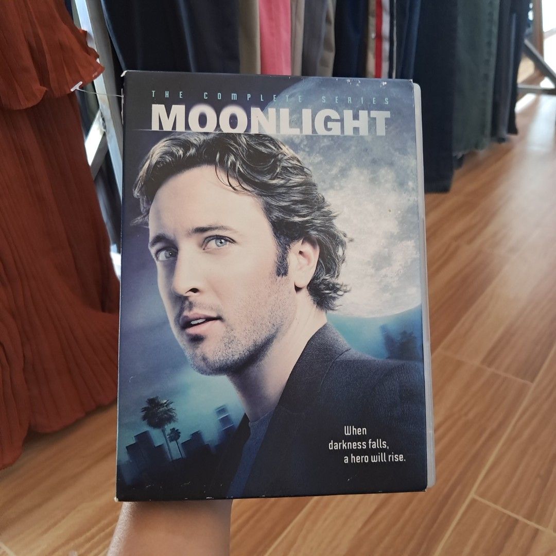 Moonlight: The Complete Series DVD set (Category: CDs & DVDs) located in Digos. Submitted by richcaliforniaclothingstore (Listing ID 1428131819, Image 1). Description: The "Complete Series" DVD set typically includes all 16 episodes of the show across 4 discs. OPEN FOR LAY AWAY | NOT RATED |PLS MANAGE YOUR EXPECTATIONS THIS IS NOT BNEW. DM FOR MORE INFO.