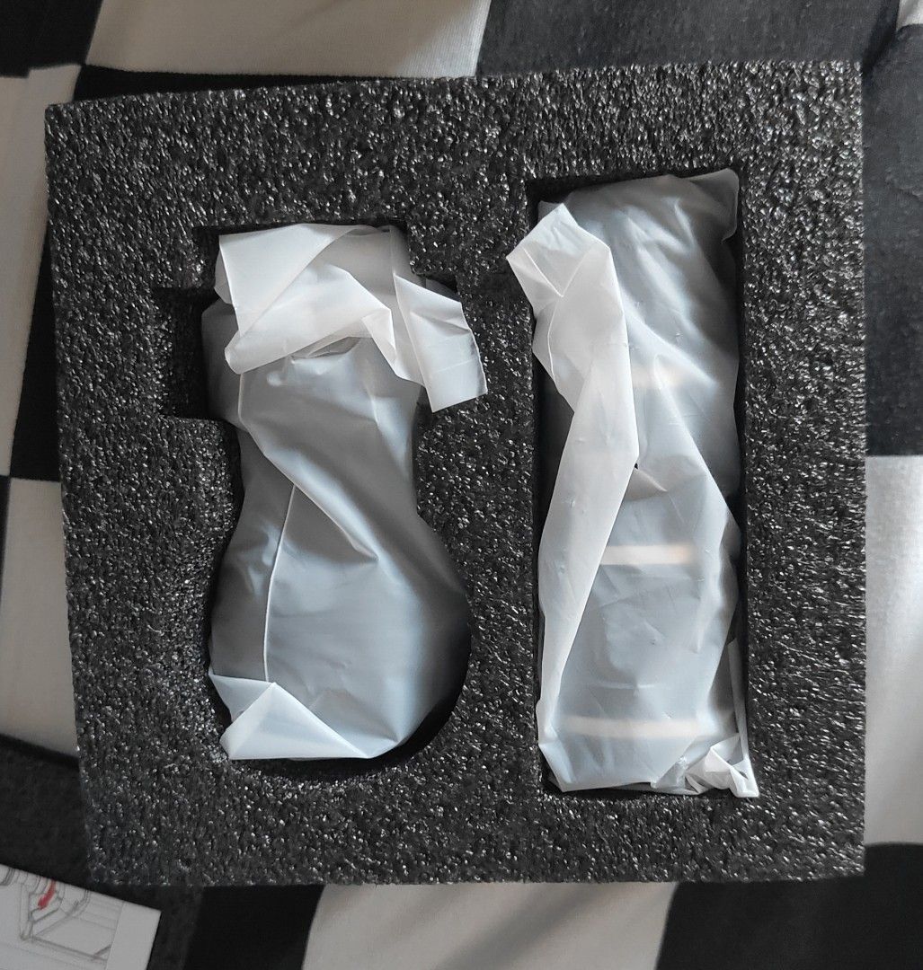 Moza Racing - Active Shifter Knobs (Category: Other Accessories) located in Singapore. Submitted by dhyll (Listing ID 1428111898, Image 2). Description: RFS - Bought the wrong model for my car simulator rig. Brand New, Only open to try but found out wrong item bought..
