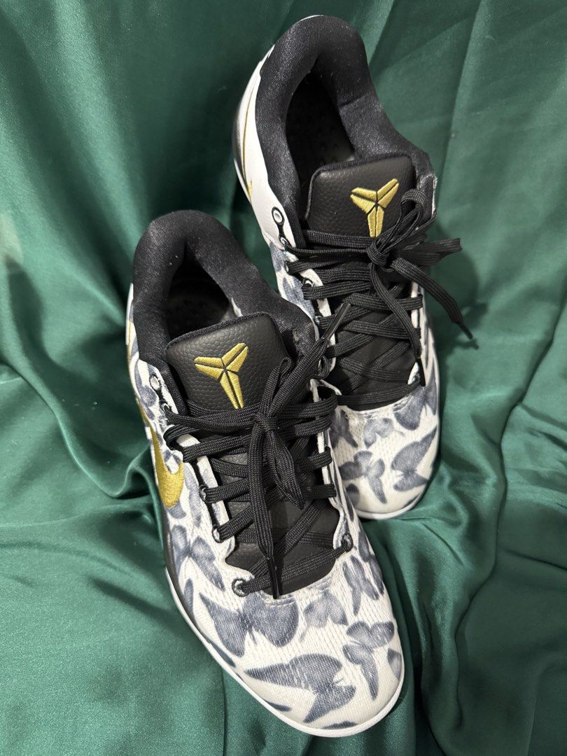 Nike Kobe 8 Protro Mambacita (Category: Sneakers) located in Navotas City. Submitted by lourvecamille (Listing ID 1428212971, Image 1). Description: Minor scratches only With Box Mens size 7 Womens size 8.