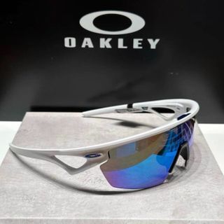 (Category: ) located in . Submitted by worldwidedeals (Listing ID 1428207018, Image 1). Description: .