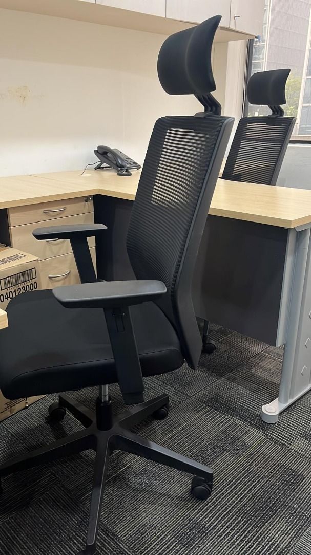 OFFICE HIGH CHAIR NEW