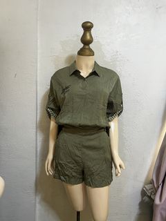 (Category: ) located in . Submitted by soodressed (Listing ID 1428172750, Image 1). Description: .