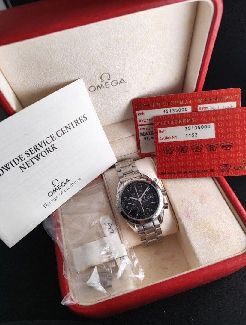Original Omega Speedmaster (Category: Luxury Watches) located in San Juan City. Submitted by exclusivelyours (Listing ID 1428156872, Image 1). Description: Omega Speedmaster Date 39mm Automatic Ref 3513.50 2007, 59M serial 9.2/10 condition Inclusions: watch, original bracelet fit to approx 7.5" wrist, booklet, pictograms, Omega guarantee card, Omega replacement box and watch case *photo reference on 6.5" wrist.