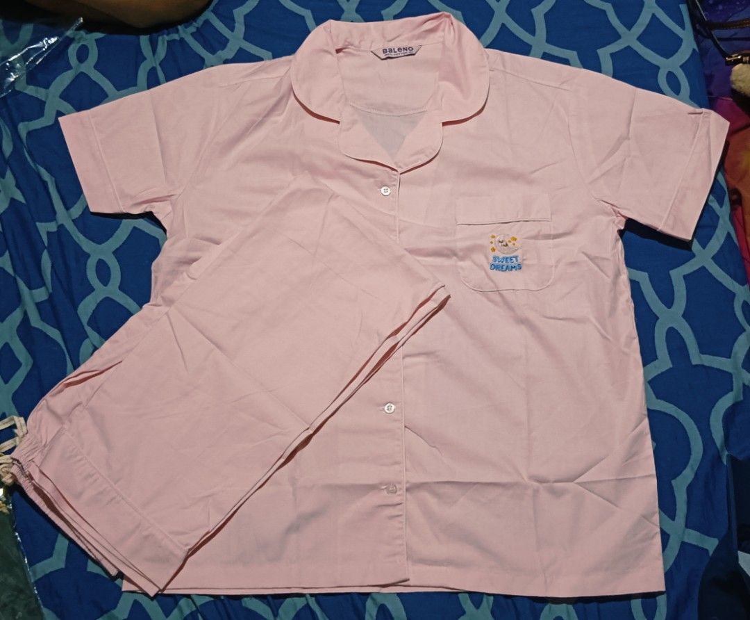 Original baleno sleepwear (Category: Undergarments & Loungewear) located in San Juan City. Submitted by mnj29 (Listing ID 1428182578, Image 3). Description: short set brown size:XL LARGE MEDIUM SMALL PINK DOG size:SMALL PINK STAR size:LARGE.