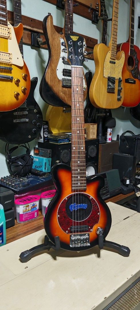 Pignose travel electric guitar (Category: Musical Instruments) located in Paranaque City. Submitted by yourhonorvoy (Listing ID 1428203781, Image 2). Description: Pignose travel electric guitar 15k only With soft case New arrival 👍Payment thru cash, bank transfer, gcash or in any remittance center 🚚We do shipping👍via lalamove,speedy, toktok and grab ✈️🚢🚆We also ship nation wide, dipende sa location nyo 💪Payment first before shipping.... Loc