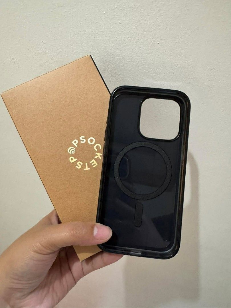 Popsockets Case Magsafe for 15 Pro (Category: Cases & Sleeves) located in Caloocan City. Submitted by seaskoleksyon.ph (Listing ID 1428190332, Image 2). Description: 9.5/10 condition with boxes selling for 1600 only.