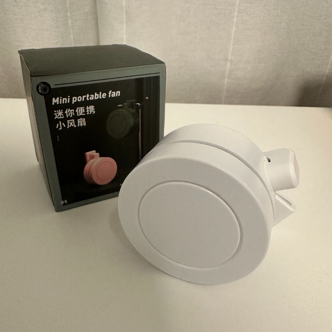 Portable mini fan