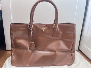 （分類：）位於 。 由 beeeee18 提交（商品編號 1428114218，圖片 1）。簡介： 。