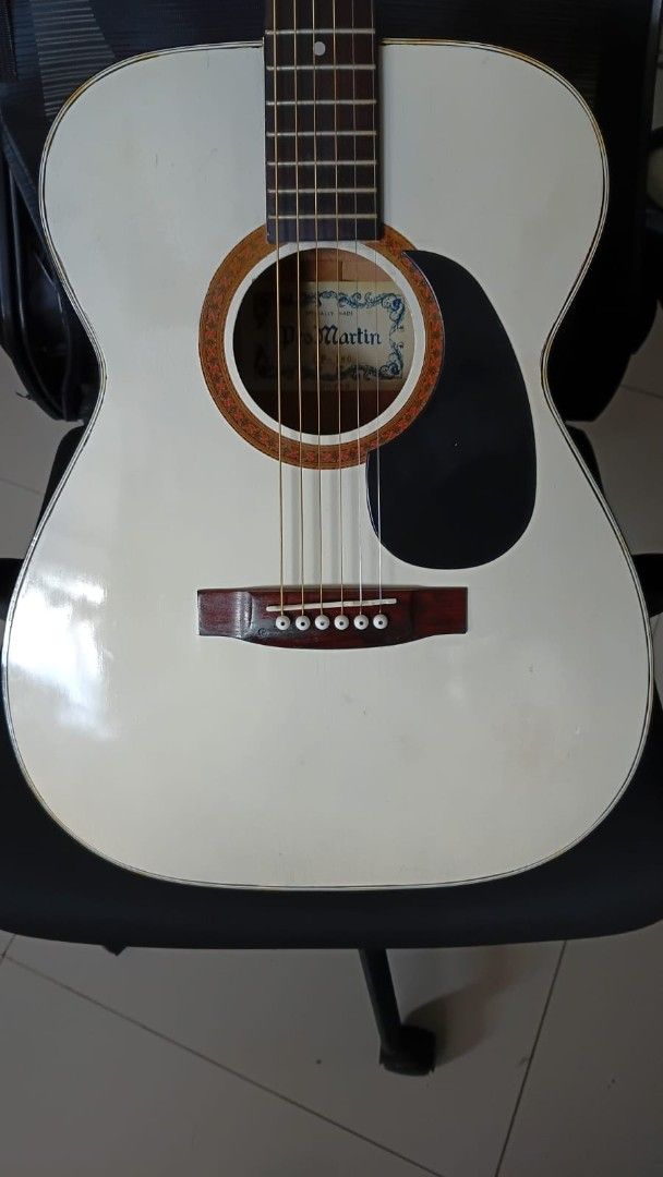 Pro Martin CF-180 Acoustic Guitar (Category: Musical Instruments) located in Mandaluyong City. Submitted by ronald_1230 (Listing ID 1428169564, Image 2). Description: have a second hand pro martin guitars bought for my son to learn but never took lessons. trade something of equal value .
