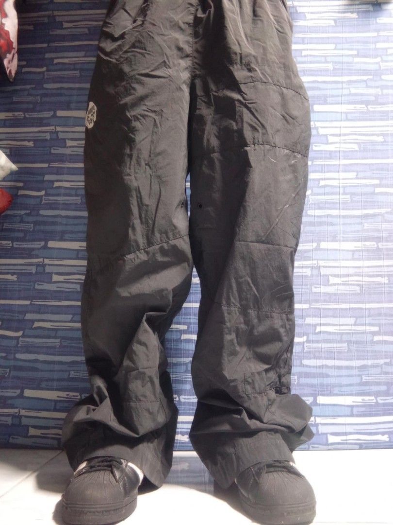 PUMA x P.A.M Trackpants (Category: Joggers) located in Manila. Submitted by ravrev (Listing ID 1428101549, Image 1). Description: Excellent and Tough Fabric Condition (Little Distress) -Dimes: W: Free (37 max) L: 39 H: 9 to 10.