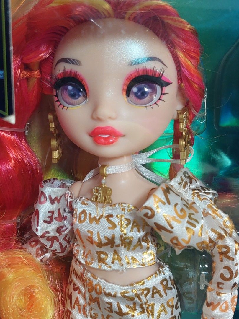 Rainbow high twin dolls (Category: Kids Toys) located in Manila. Submitted by andy.andy23 (Listing ID 1428103735, Image 3). Description: price: 3000 ( eyes fading) 2.Location: alabang 3.MOP:GCash 4.Courier: Lalamove (same day delivery) 6.Shipping at buyer's expense..