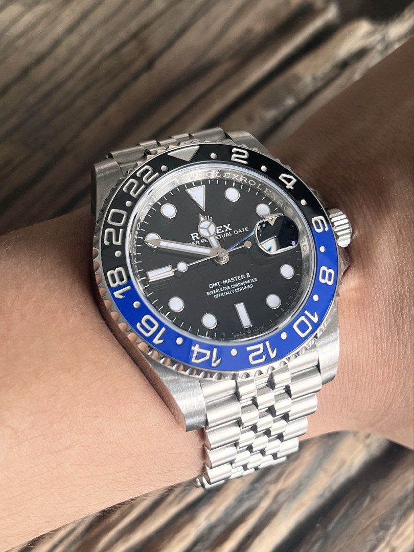 Rolex GMT-Master II Batgirl (Category: Luxury Watches) located in Manila. Submitted by rockpulse (Listing ID 1428170431, Image 2). Description: Rolex GMT Master || -126710BLNR -Batgirl -Complete set (box & Papers) .