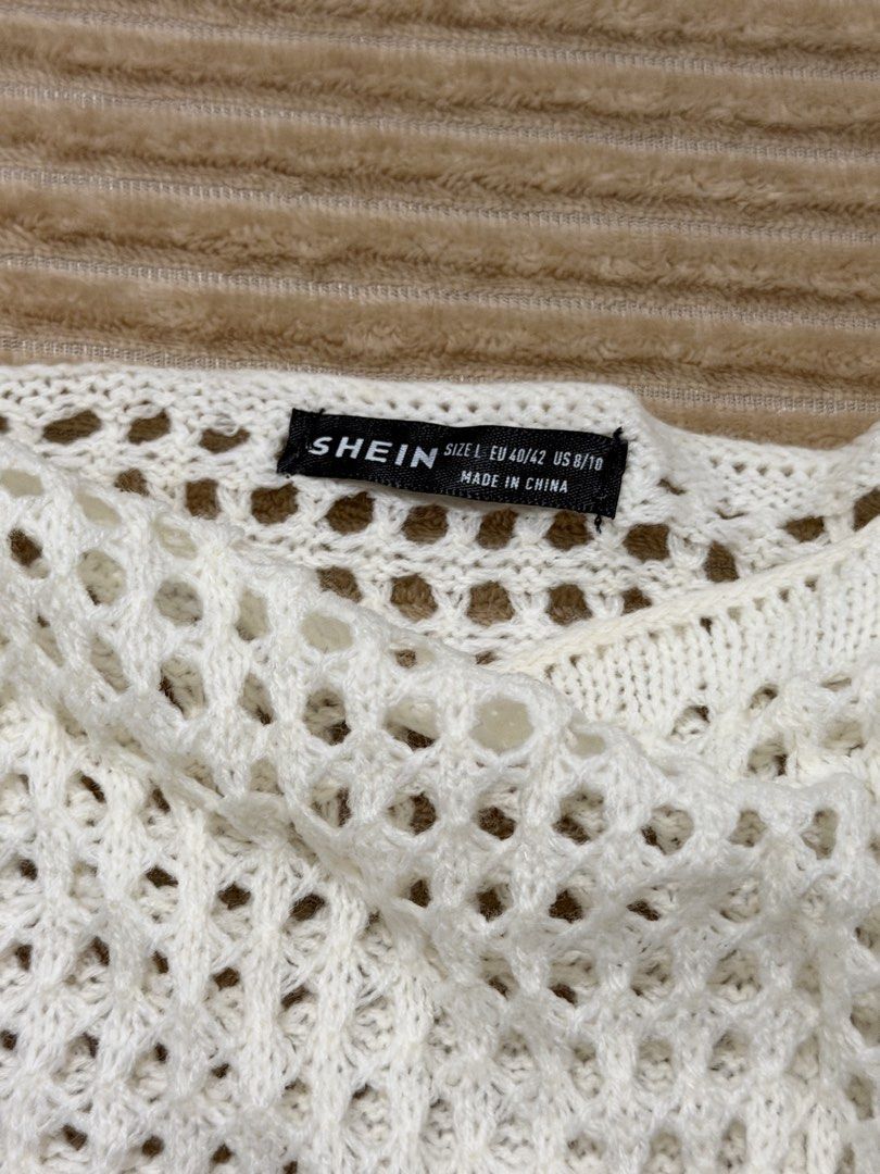 SHEIN White Crochet Cover Up (Category: Coats, Jackets and Outerwear) located in San Simon. Submitted by classystyles (Listing ID 1428252714, Image 2). Description: Never used (naiwan nung ngbora kami) Dami ko ng cover up Bought at 475.