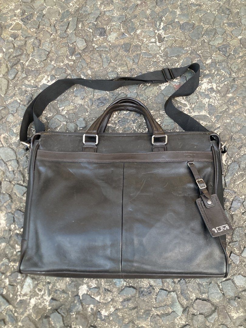 Tumi Easton Leather Briefcase (Category: Briefcases) located in Quezon City. Submitted by janisu0303 (Listing ID 1428248691, Image 3). Description: Tumi Easton Leather Briefcase bag Good condition 7500 php Replacement Sling Height is 12 inches, length is 16 inches, width is 3.5 inches. Fairview area meetups Or shipping Tumi Pacsafe Porter Alpaka Arc’teryx .