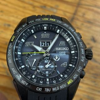 (Category: ) located in . Submitted by letao.sg (Listing ID 1428148848, Image 1). Description: .