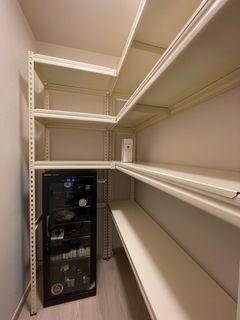 (Category: ) located in . Submitted by zracks_by_zessentials (Listing ID 1428109522, Image 1). Description: .