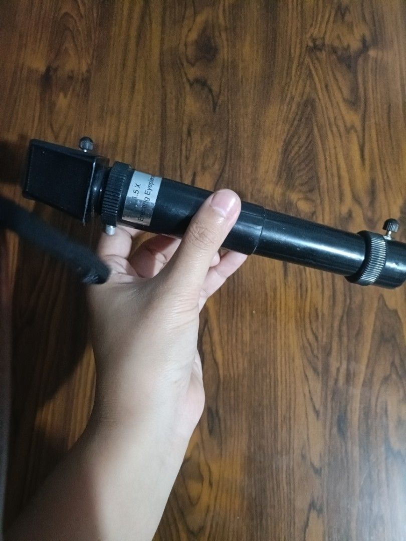 30X Telescope (Category: Tripods & Monopods) located in Naga. Submitted by emma.finds (Listing ID 1428342020, Image 2). Description: Never been used! ✨ Price negotiable🏷️ 🚚 Drop-off: Urban Chicc, Naga (in front of Grandmaster Mall) 🤝 Meet-up: Centro, Naga City 📦 Nationwide Shipping: via J&T (shipping fee shouldered by buyer) 💳 Mode of Payment: (if ipapaship: payment first, gcash).