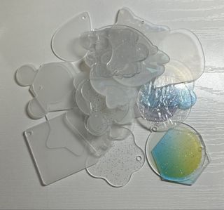 （分類：）位於 。 由 yeoniie 提交（商品編號 1428331600，圖片 1）。簡介： 。