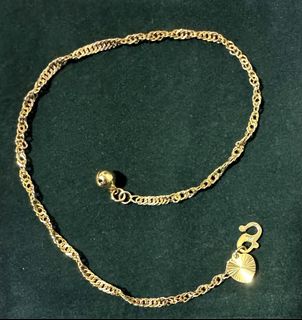 (Category: ) located in . Submitted by midahsfashion (Listing ID 1351720610, Image 1). Description: .