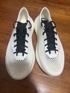 (Category: ) located in . Submitted by kicks_garage_sg (Listing ID 1428374572, Image 1). Description: .
