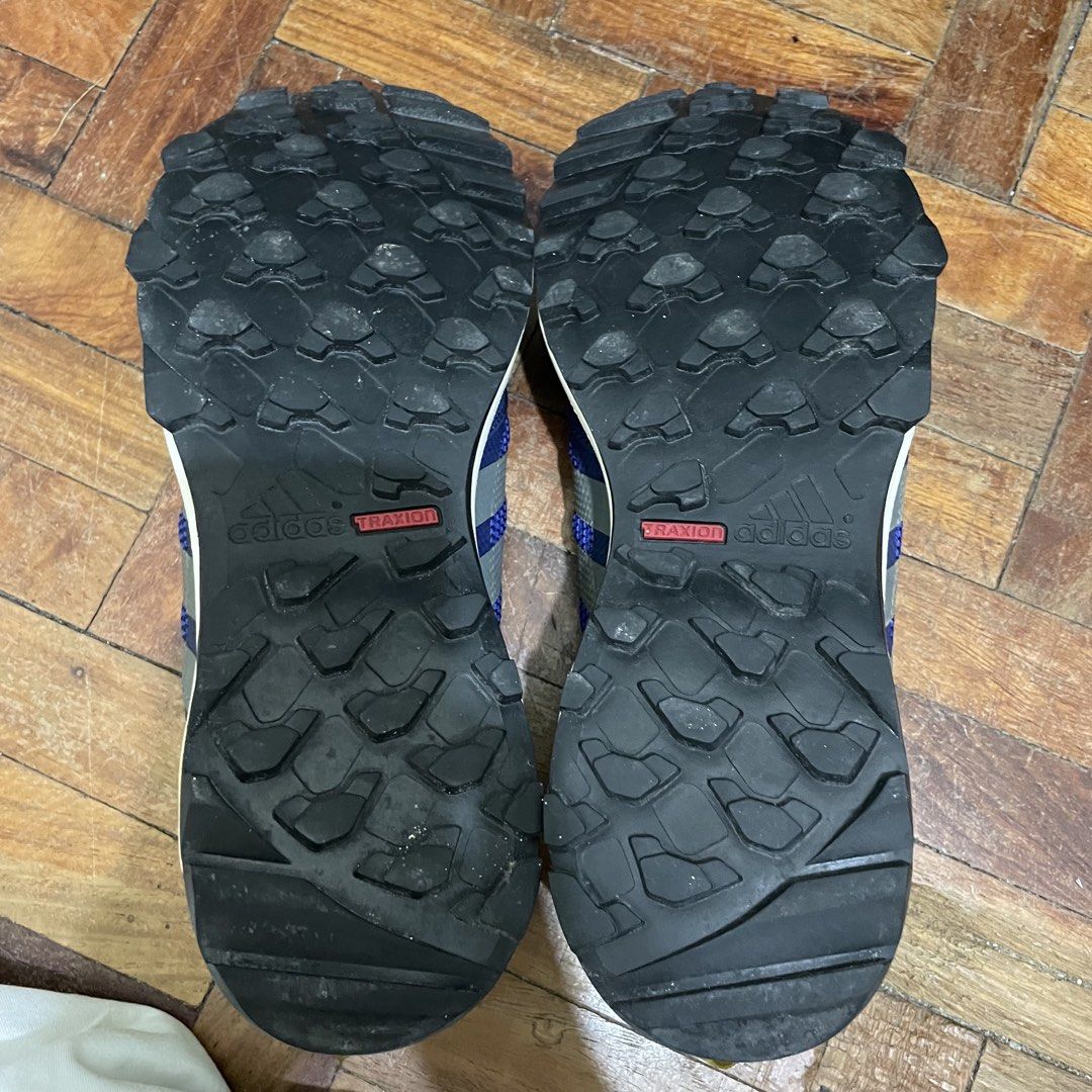 ADIDAS CLOUDFOAM PGS 789005 (Category: Sneakers) located in Las Pinas. Submitted by ifbybread (Listing ID 1428379863, Image 2). Description: ADIDAS CLOUDFOAM PGS 789005 size: 10 uk conditon: 6/10 history: pinarepair na pero heavily used kasi ulit so kumalas, pa-repair na lang lalamove/j&t gcash/maya.