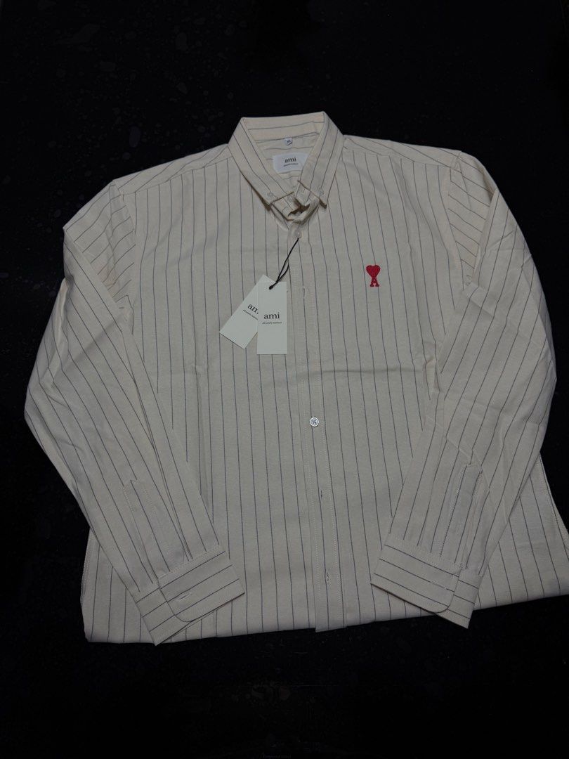 AMI Paris DE COEUR | Japan Thrifted (Category: Tshirts & Polo Shirts ) located in Manila. Submitted by sunyellow611674 (Listing ID 1428359899, Image 1). Description: Bought at Japan Thrift Store DM Price still negotiable .