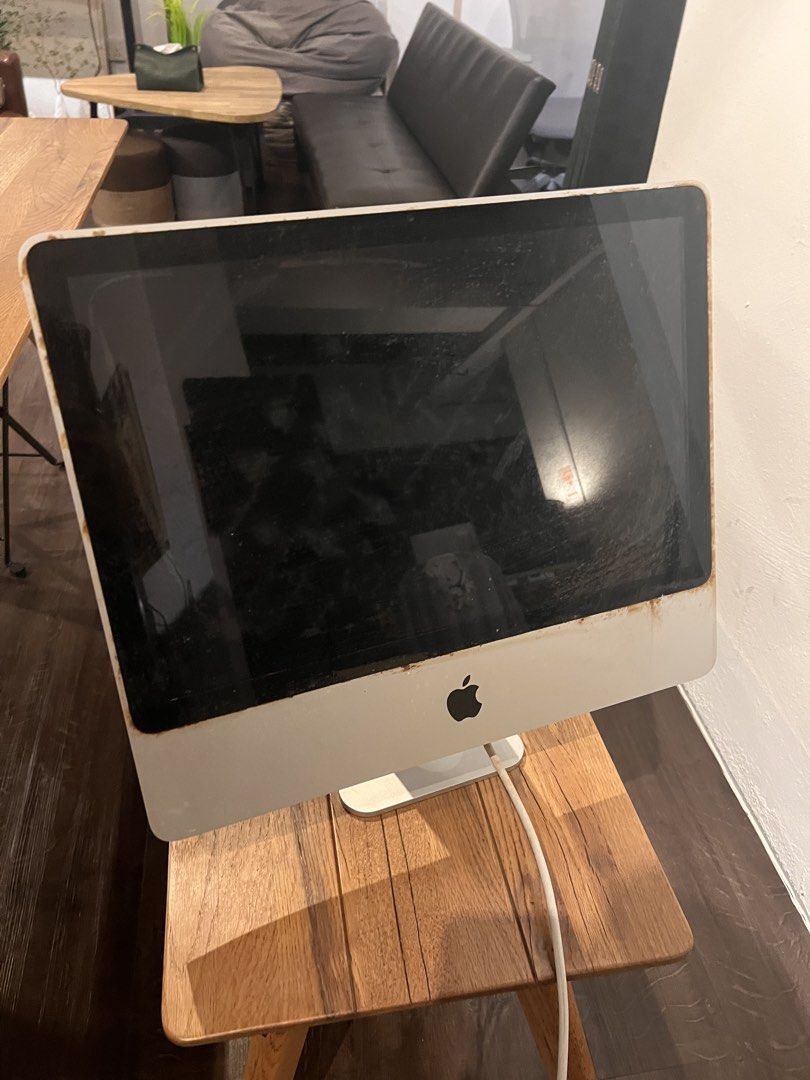 Apple iMac Desktop Computer413262124795842560