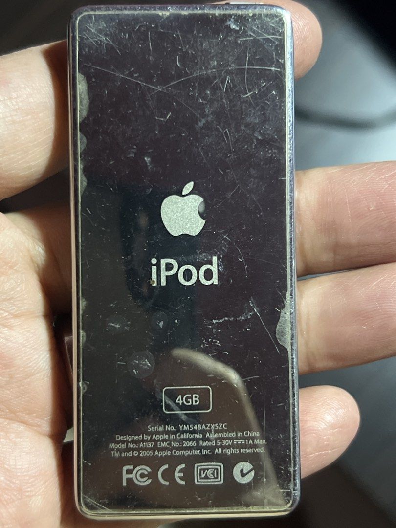 Apple iPod Nano 4GB - White411381747051417601