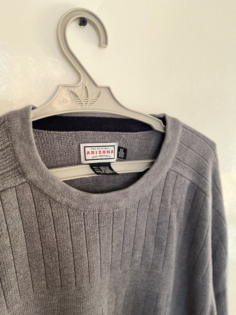 Arizona Gray Ribbed Sweater (Category: Longsleeves) located in Pagsanjan. Submitted by luandeclutter (Listing ID 1428331478, Image 3). Description: .
